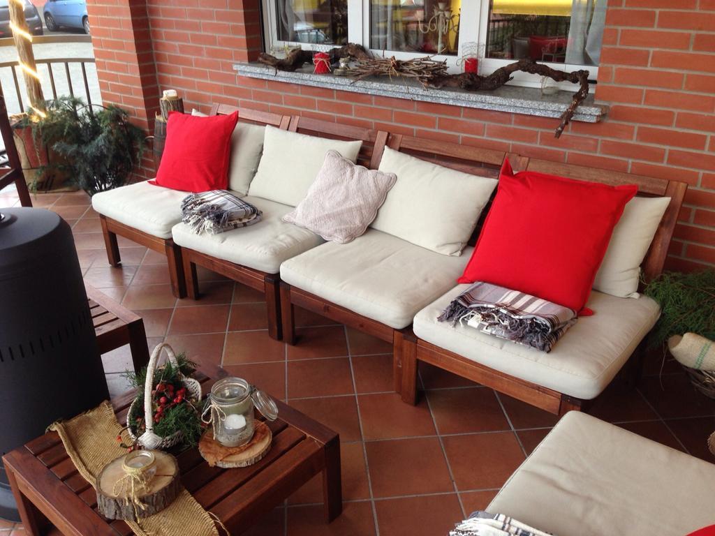 Hotel Le Vigne Di Corvino Casteggio Екстериор снимка