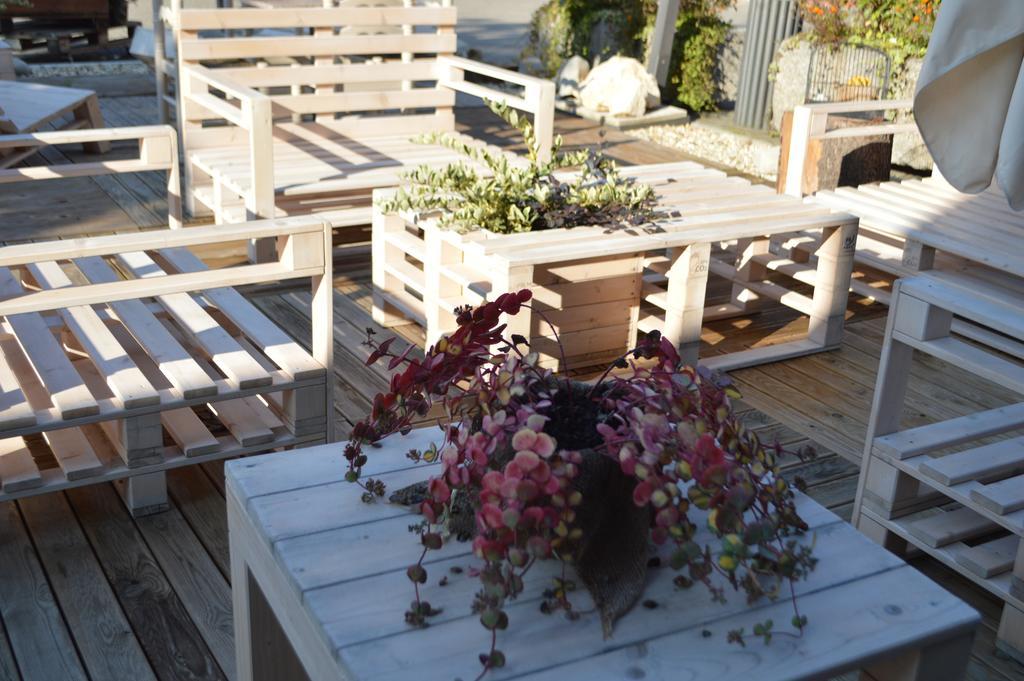 Hotel Le Vigne Di Corvino Casteggio Екстериор снимка